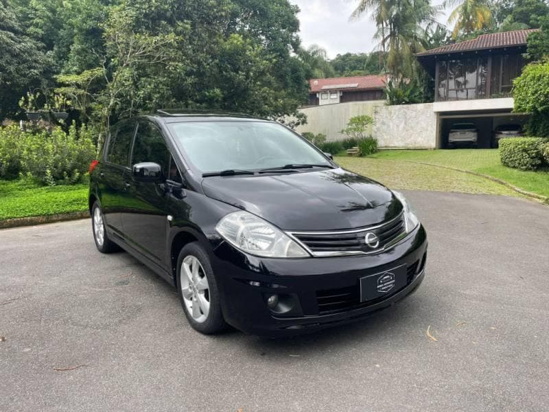 Nissan Tiida 1.8 16V