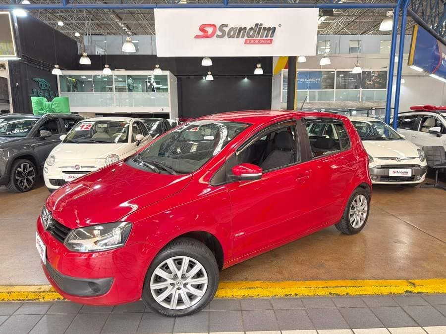 Volkswagen Fox 1.0 DIREÇAO VIDRO E TRAVA NOVISSIMO