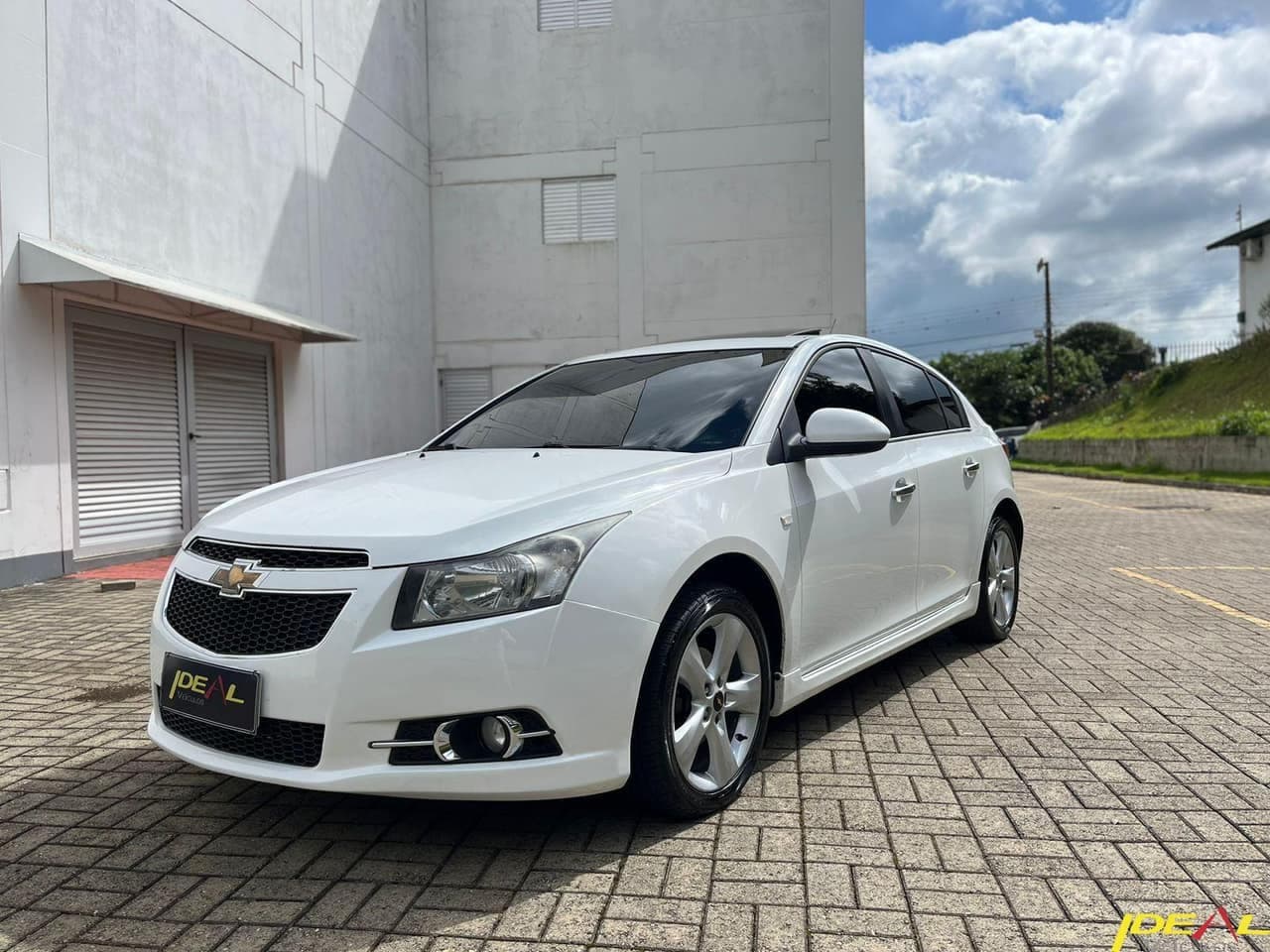 Chevrolet Cruze Sport LTZ 1.8