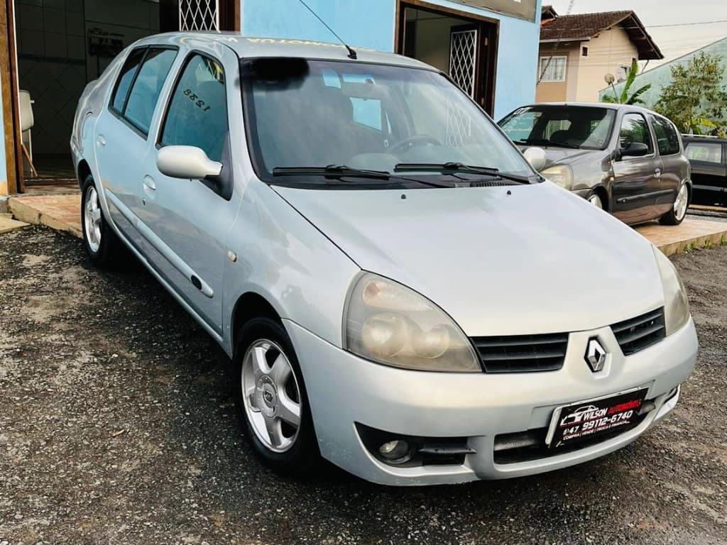 Renault Clio PROVILEGE FI-FLEX 1.6 16V 4P