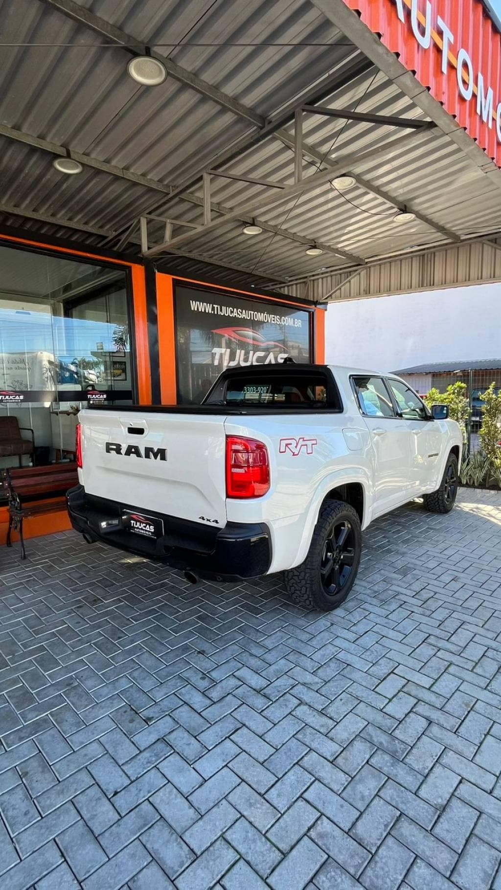 RAM Rampage 2.0 RT HURRIC. 4 TB CD 4X4 AUT. 16V