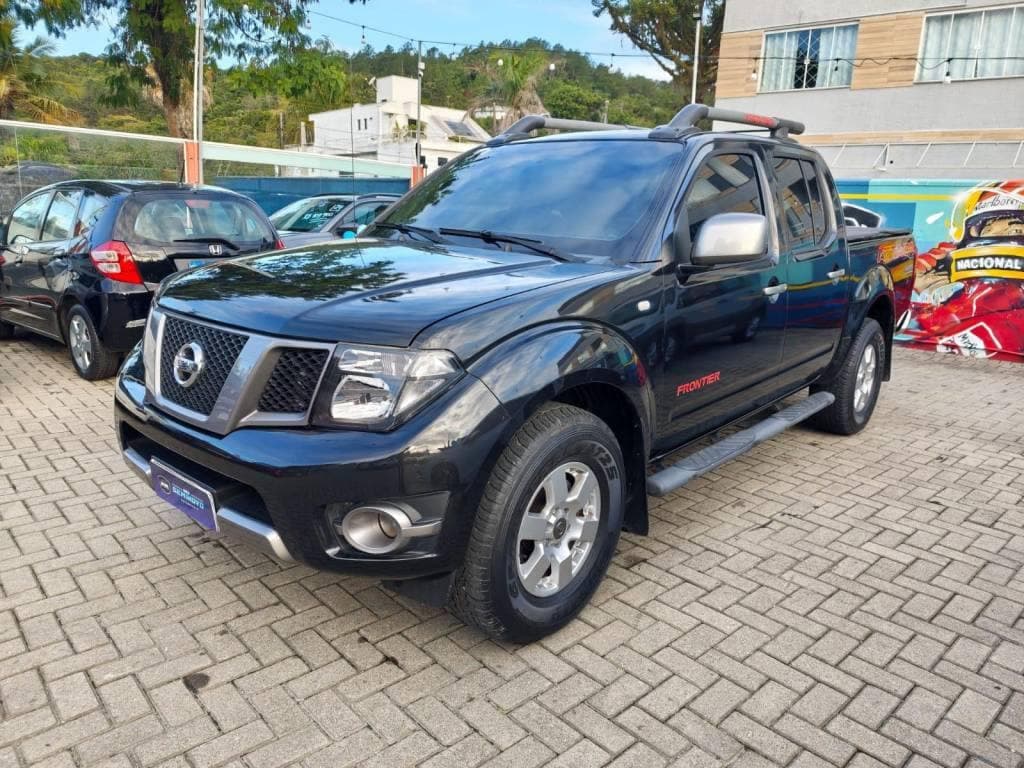Nissan Frontier SV 4X4 2.5 TB DIESEL MANUAL