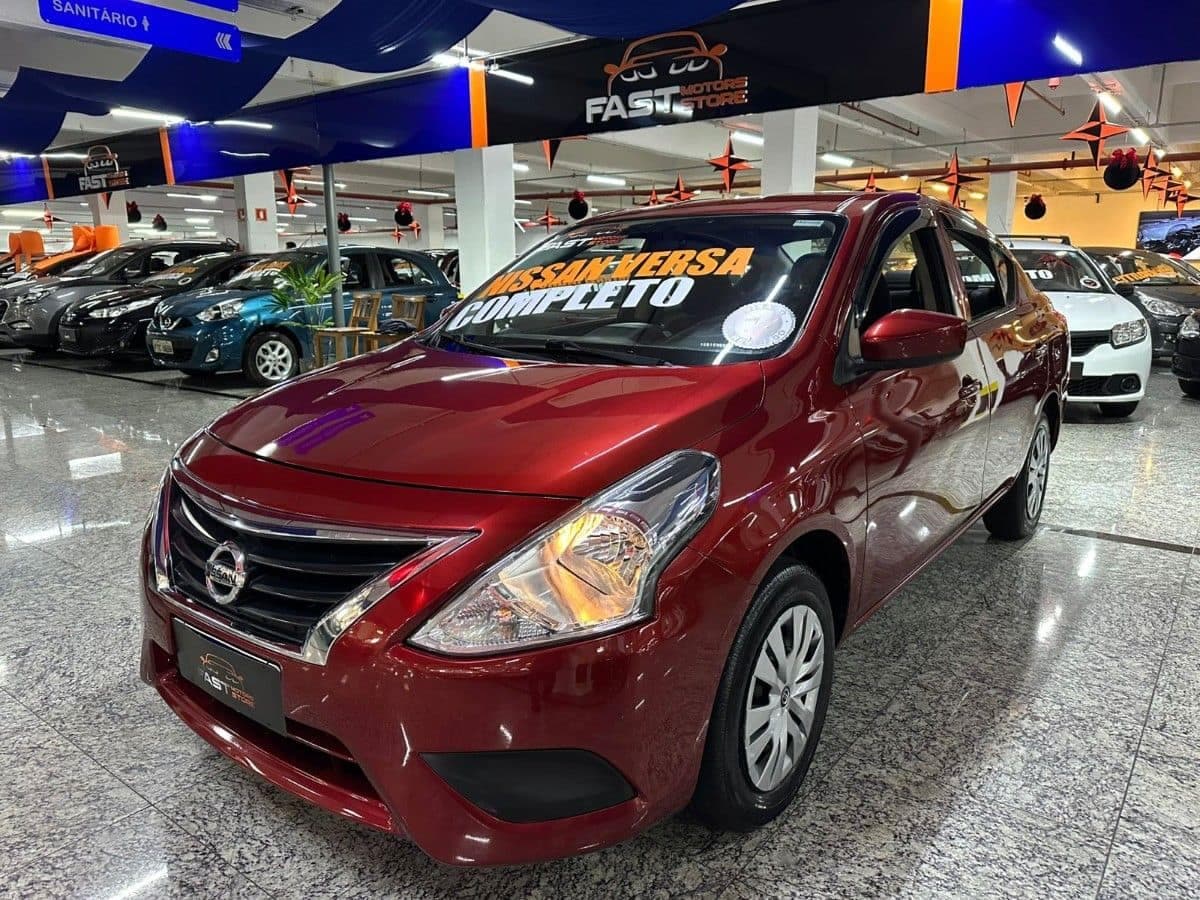 Nissan Versa SV