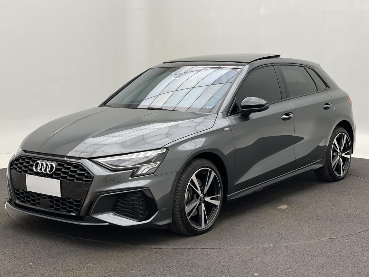 Audi A3 A3 Sportb. Perf. Black 2.0 TFSI S-tronic