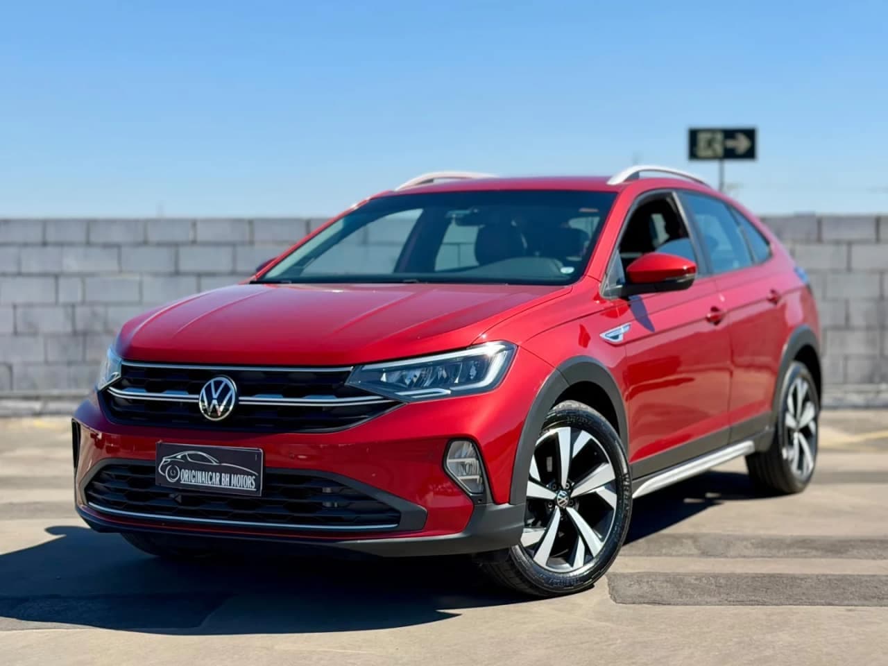 Volkswagen Nivus 1.0 200 TSI TOTAL FLEX HIGHLINE AUTOMÁTICO