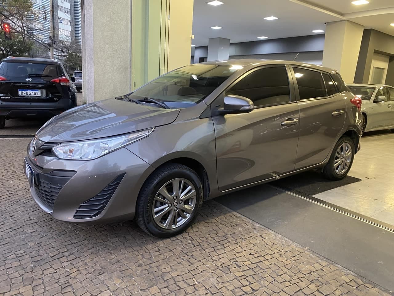 Toyota Yaris 1.5 16V FLEX XL PLUS CONNECT MULTIDRIVE