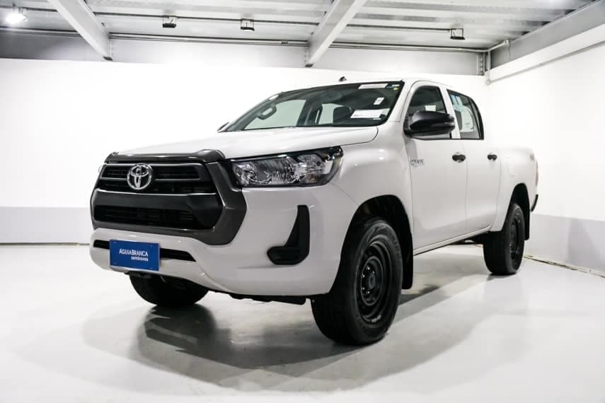 Toyota Hilux 2.8 D-4D TURBO DIESEL CD POWER PACK 4X4 AUTOMÁTICO