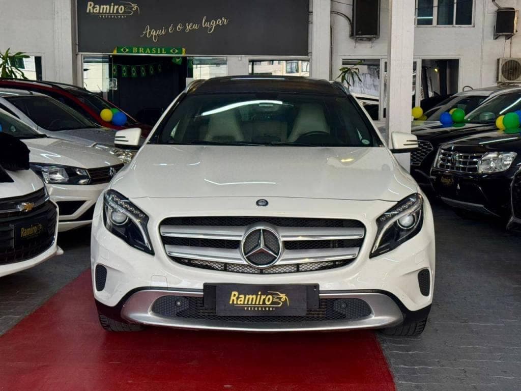 Mercedes-Benz Gla Vision 1.6/1.6 TB 16V Flex Aut.