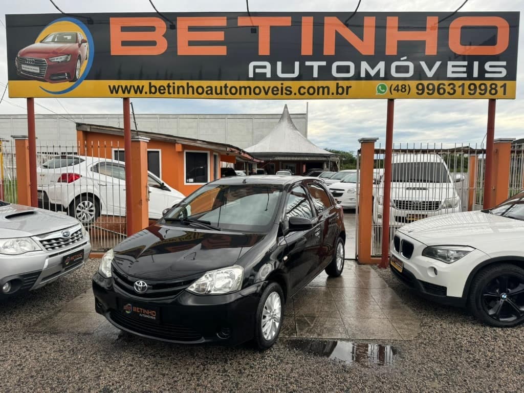 Toyota Etios X 1.3