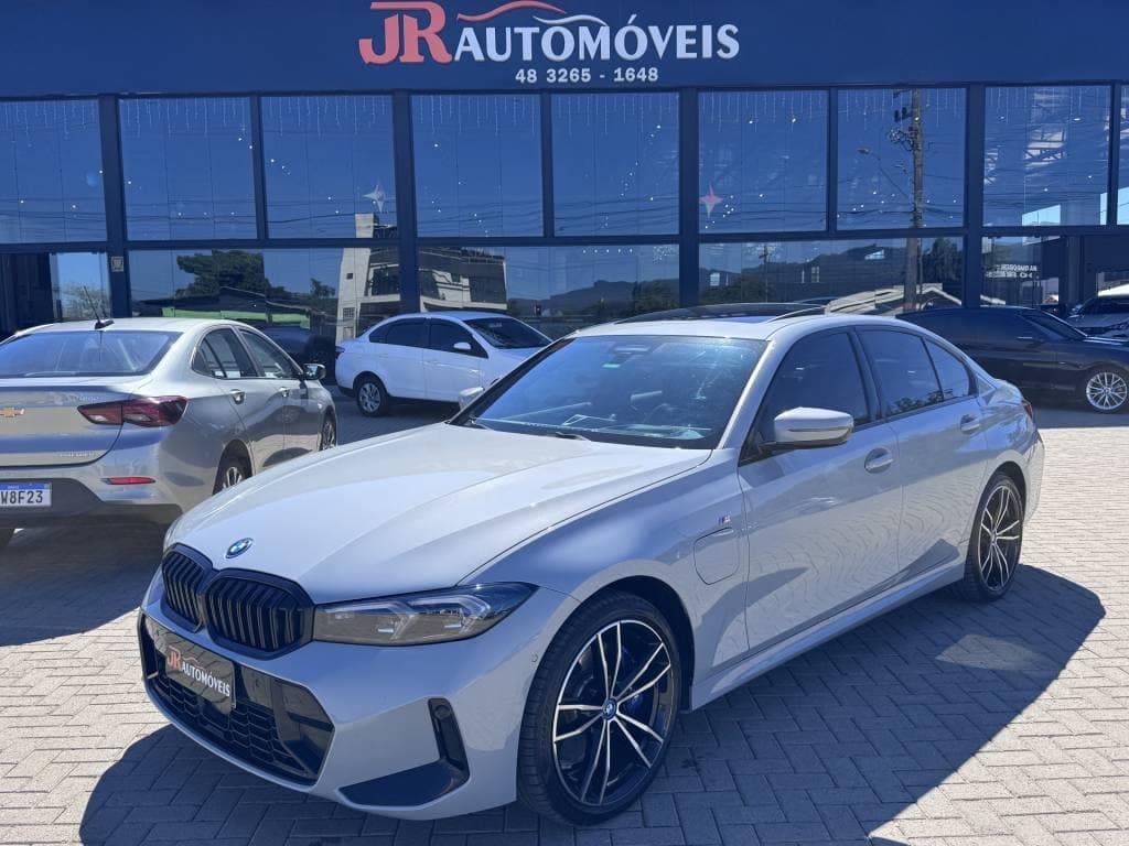 BMW 330e 2.0 M SPORT TURBO AUT. (HIBRIDO)