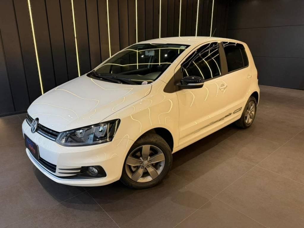 Volkswagen Fox Connect 1.6 Flex 8V 5p