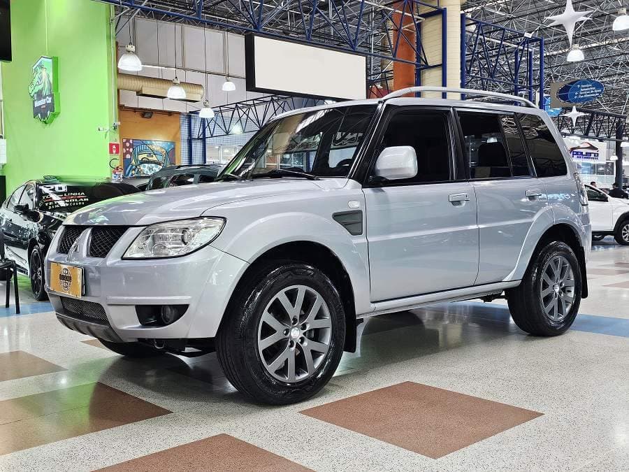 Mitsubishi Pajero TR4 2.0 AUTOMÁTICO+SOM ORIGINAL - IMPERDÍVEL