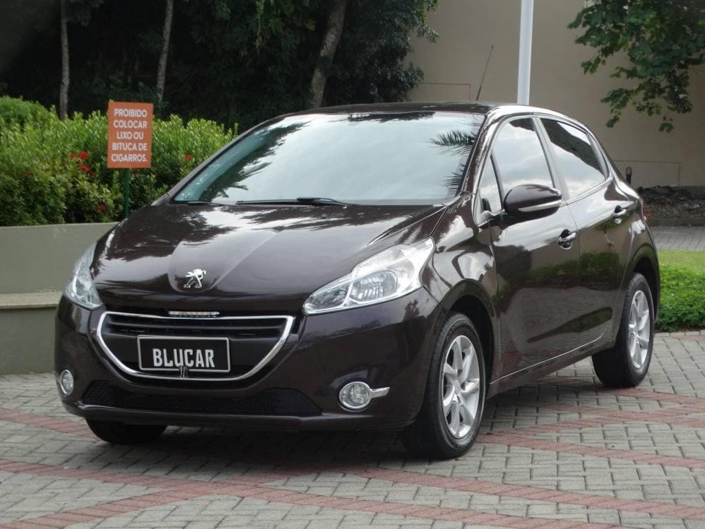 Peugeot 208