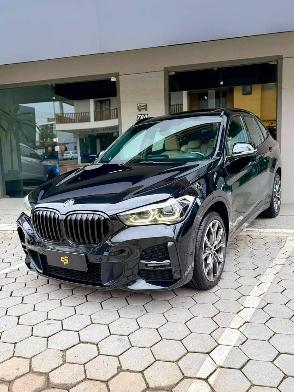 BMW X1