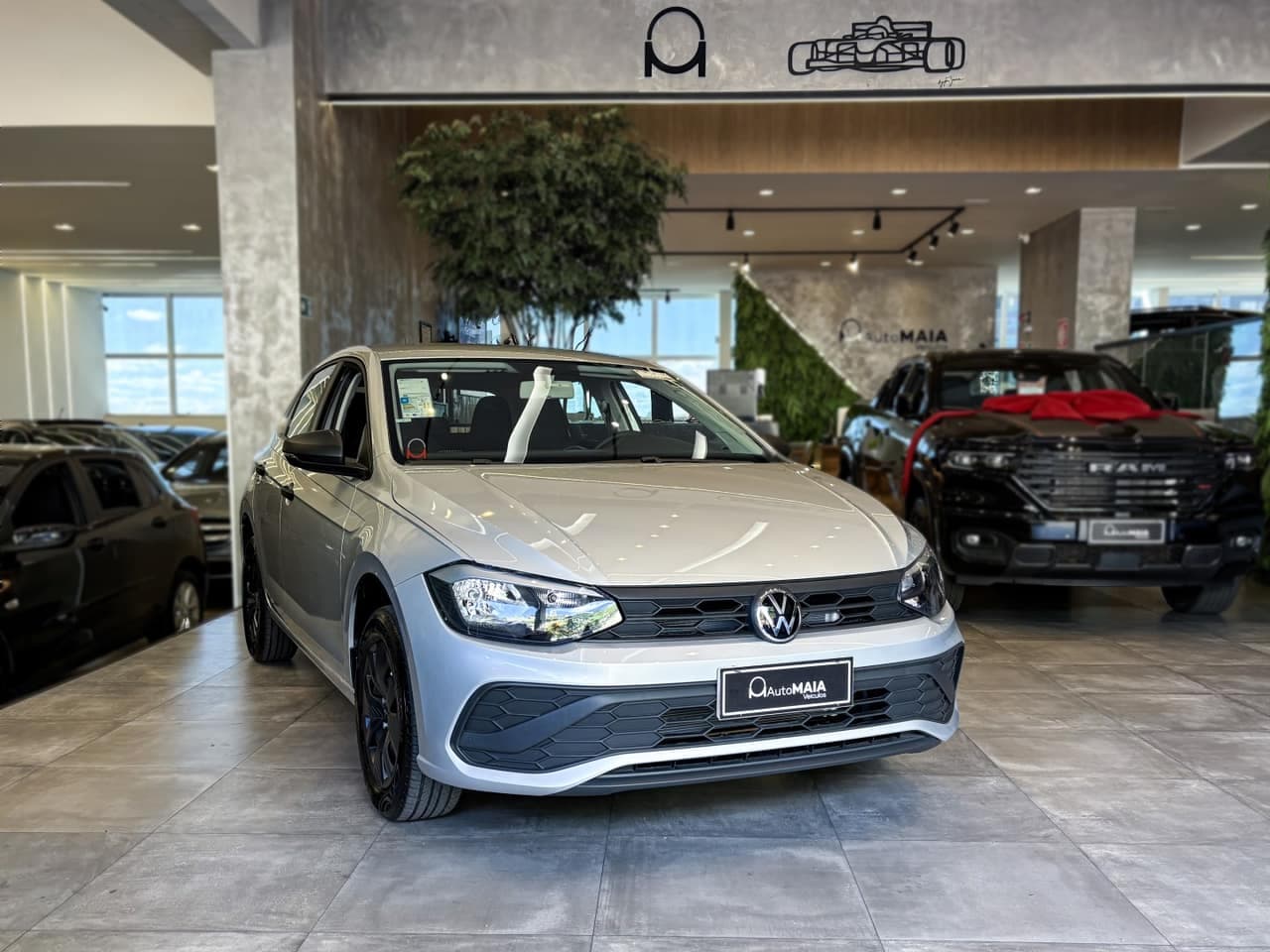 Volkswagen Polo 1.0 MPI TRACK MANUAL