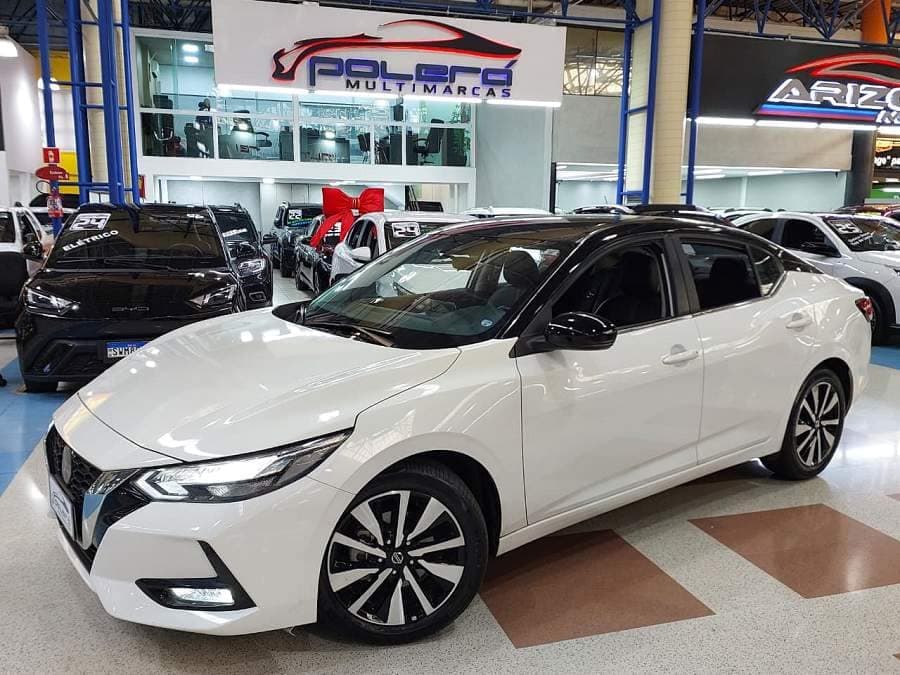Nissan Sentra ADVANCE CVT 2024