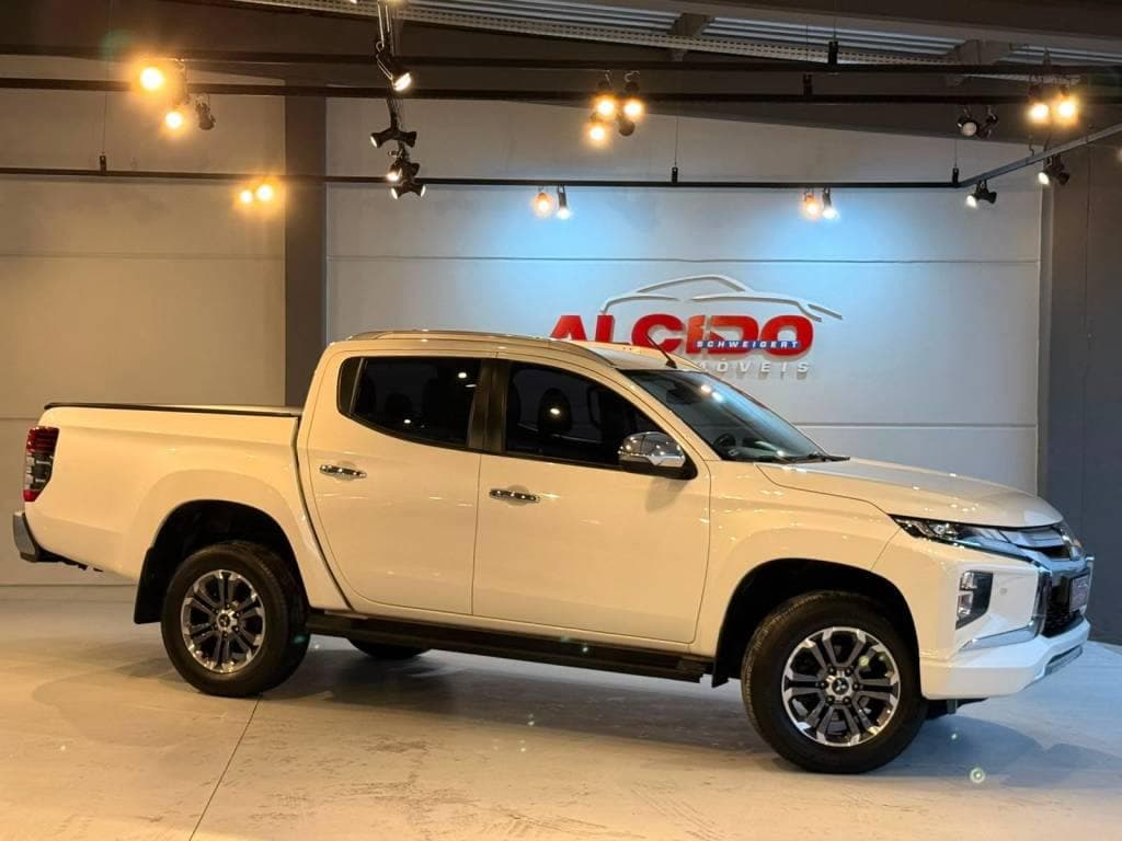 Mitsubishi L200 TRITON SPORT HPE S