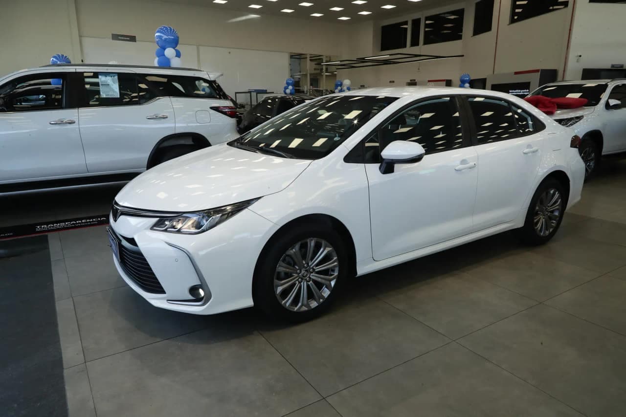 Toyota Corolla 2.0 VVT-IE FLEX XEI DIRECT SHIFT