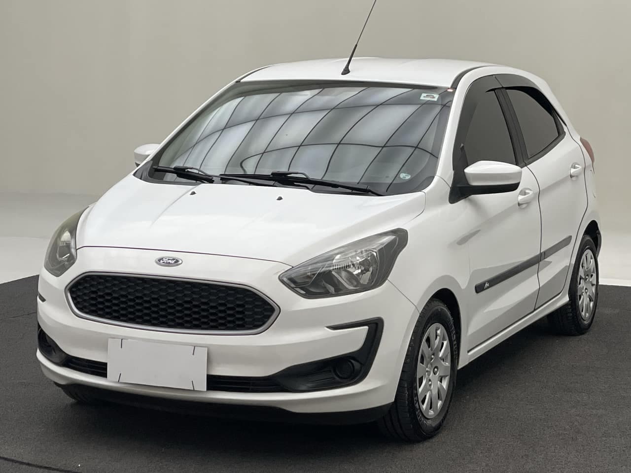 Ford KA Ka 1.0 SE/SE Plus TiVCT Flex 5p