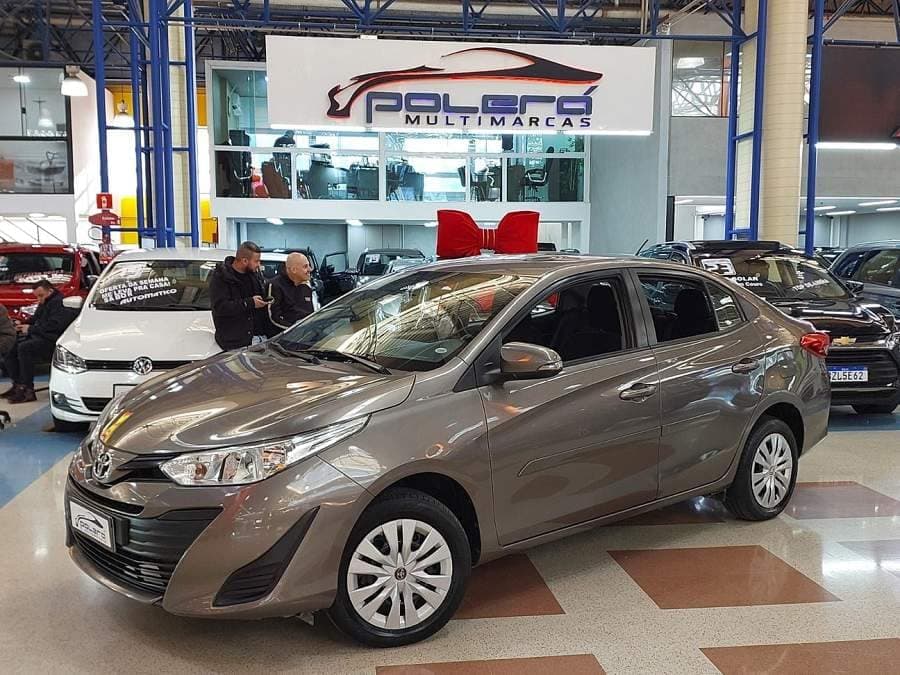 Toyota Yaris 1.5 16V SEDAN XL LIVE 4P 2021