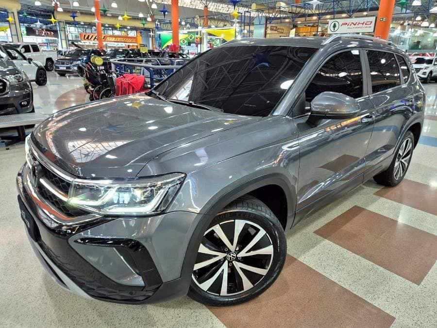 Volkswagen Taos 250 TSI HIGHLINE FLEX / ÚN DONO, BLINDADO IIIA