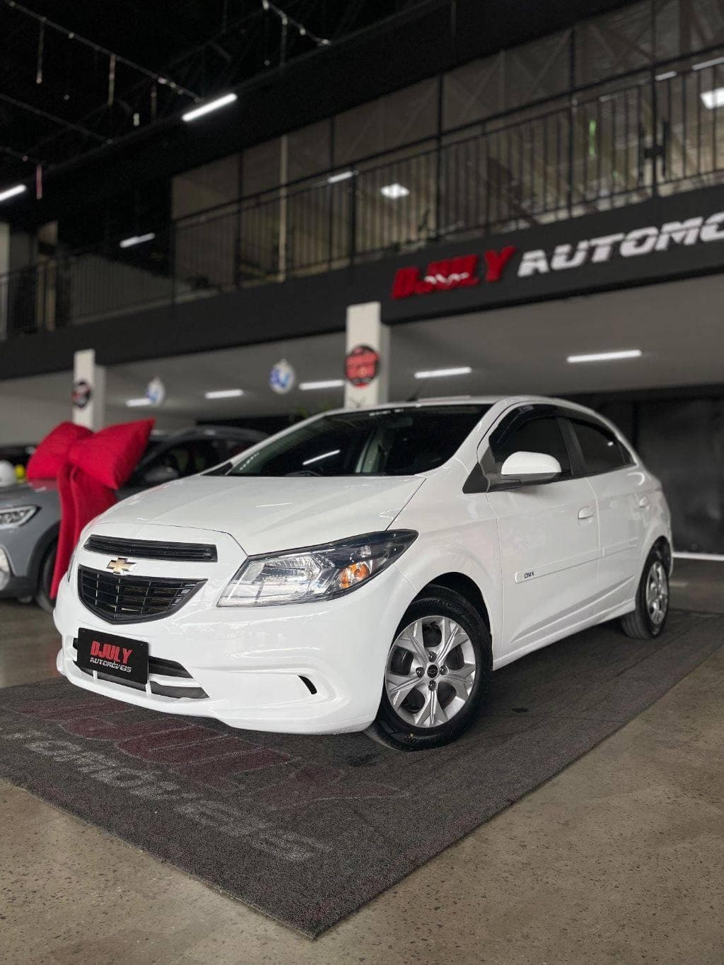 Chevrolet Onix HATCH Joy 1.0 8V Flex 5p Mec.
