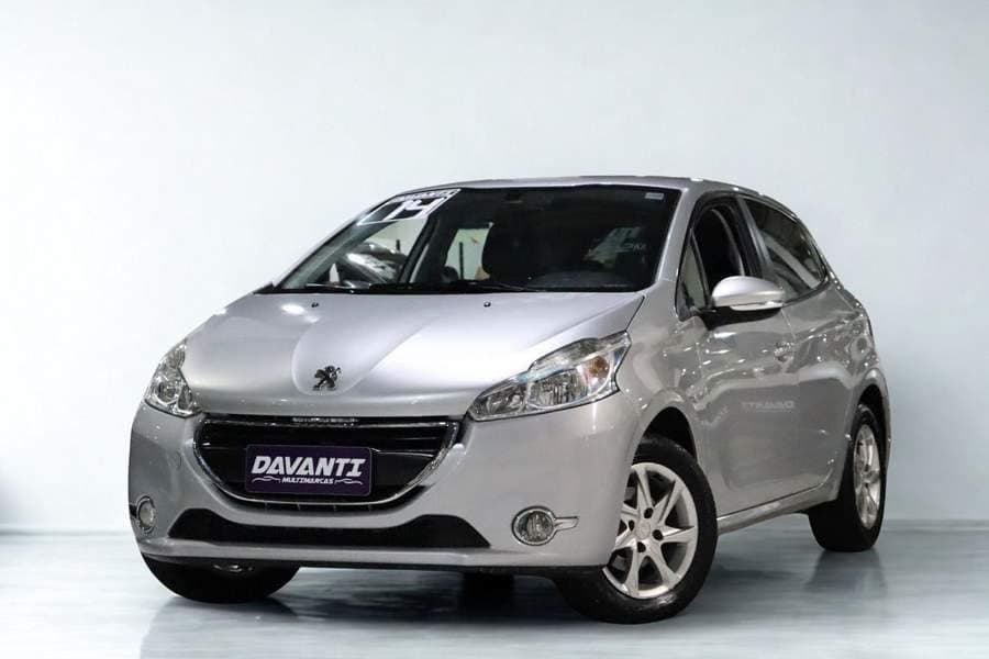 Peugeot 208 ACTIVE 1.5 + MUILTIMIDIA
