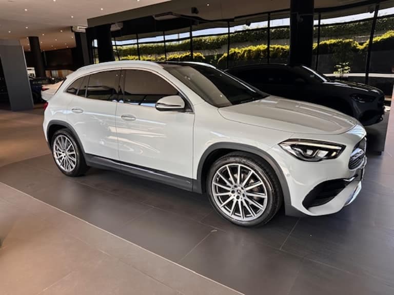 Mercedes-benz Gla 200 1.3 Gci Gasolina Amg Line 7g-dct Hibrido 4p Automatico 2023