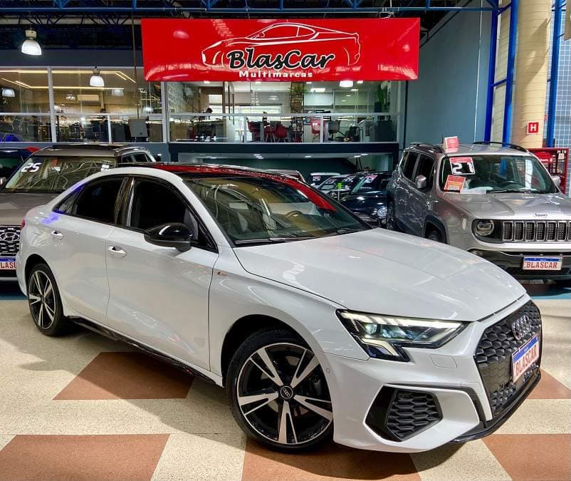 Audi A3 2.0 40 TFSI SEDAN PERFORMANCE BLACK S