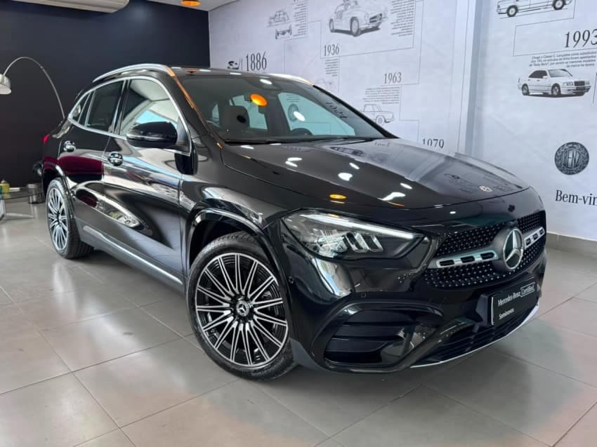 Mercedes-benz Gla 200 1.3 Mhev Amg Line 7g-dct Hibrido 4p Automatico 2024