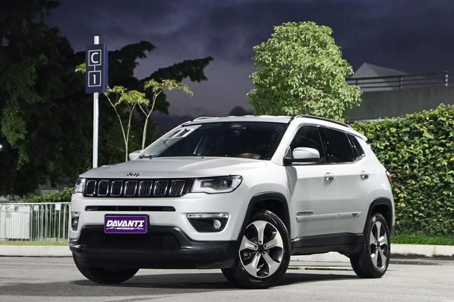Jeep Compass LONGITUDE 2.0 AUT BANCOS DE COURO + MULTIMIDIA