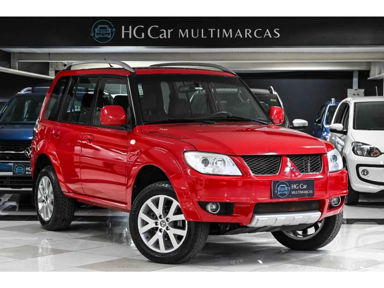 Mitsubishi Pajero 2.0 4X4 16V 140CV FLEX 4P MANUAL