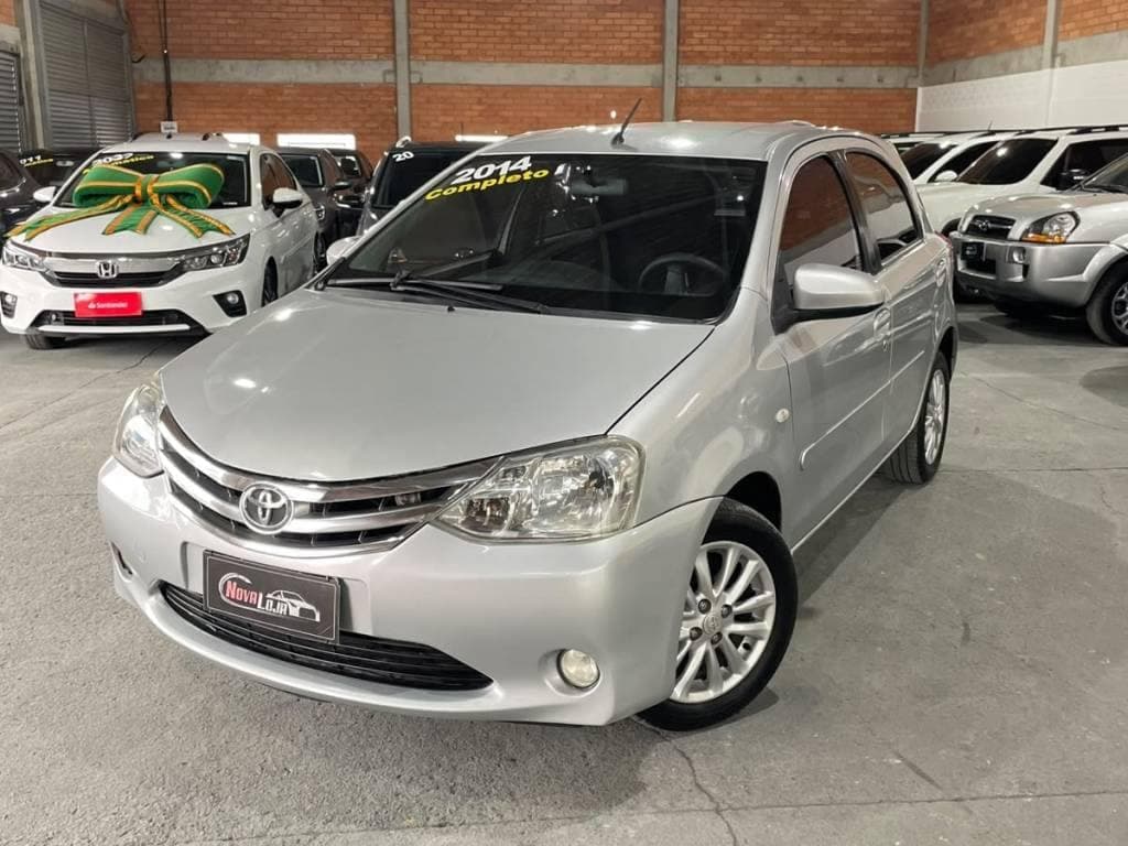 Toyota Etios XLS 1.5 Flex 16V 5p Mec.