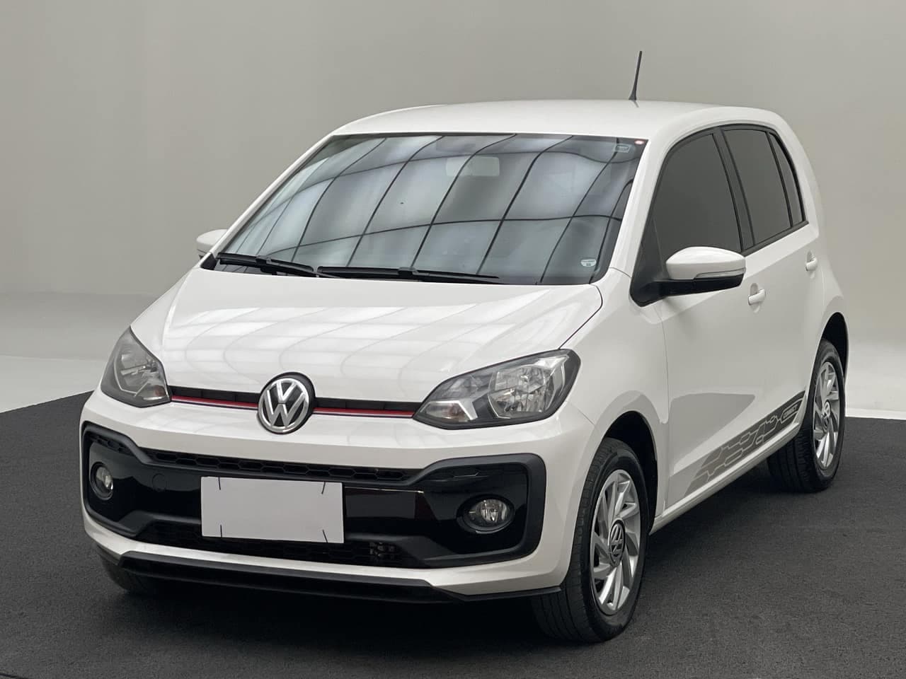Volkswagen up! up! Connect 1.0 TSI Total Flex 12V 5p