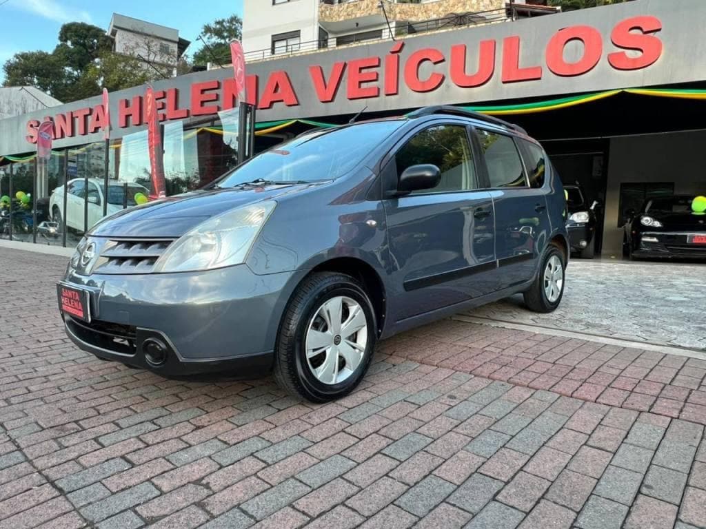 Nissan Livina