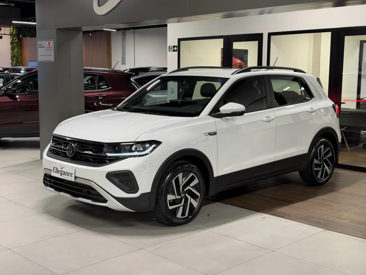 Volkswagen T-Cross 1.0 200 TSI TOTAL FLEX COMFORTLINE AUTOMÁTICO