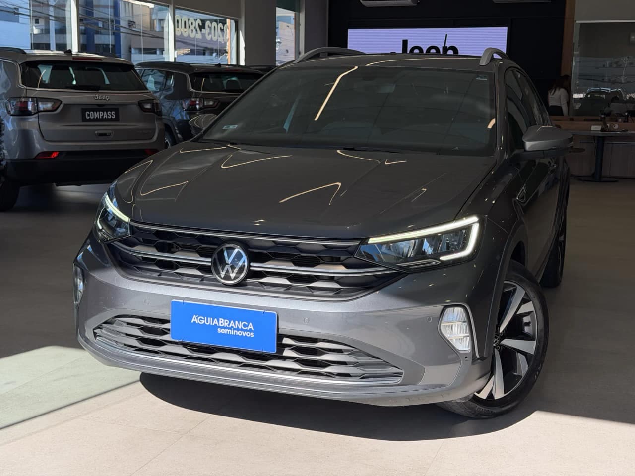Volkswagen Nivus 1.0 200 TSI TOTAL FLEX HIGHLINE AUTOMÁTICO
