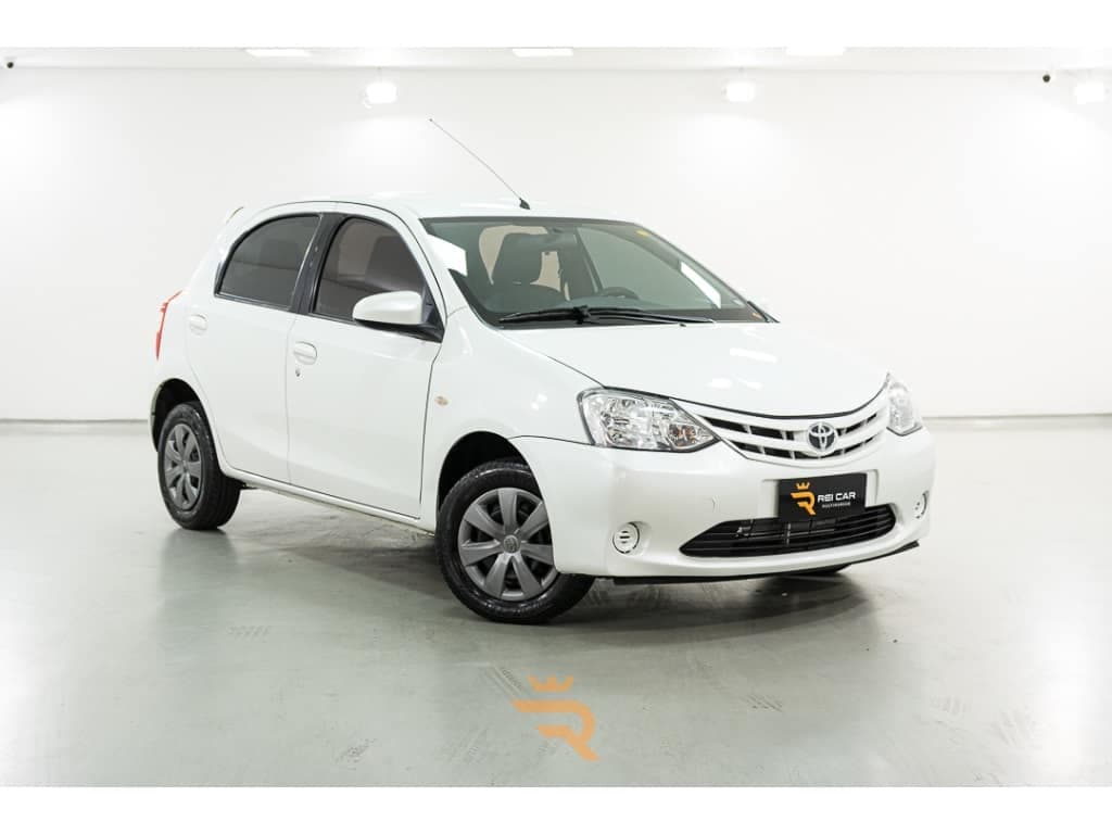 Toyota Etios 1.5 XS 16V FLEX 4P MANUAL