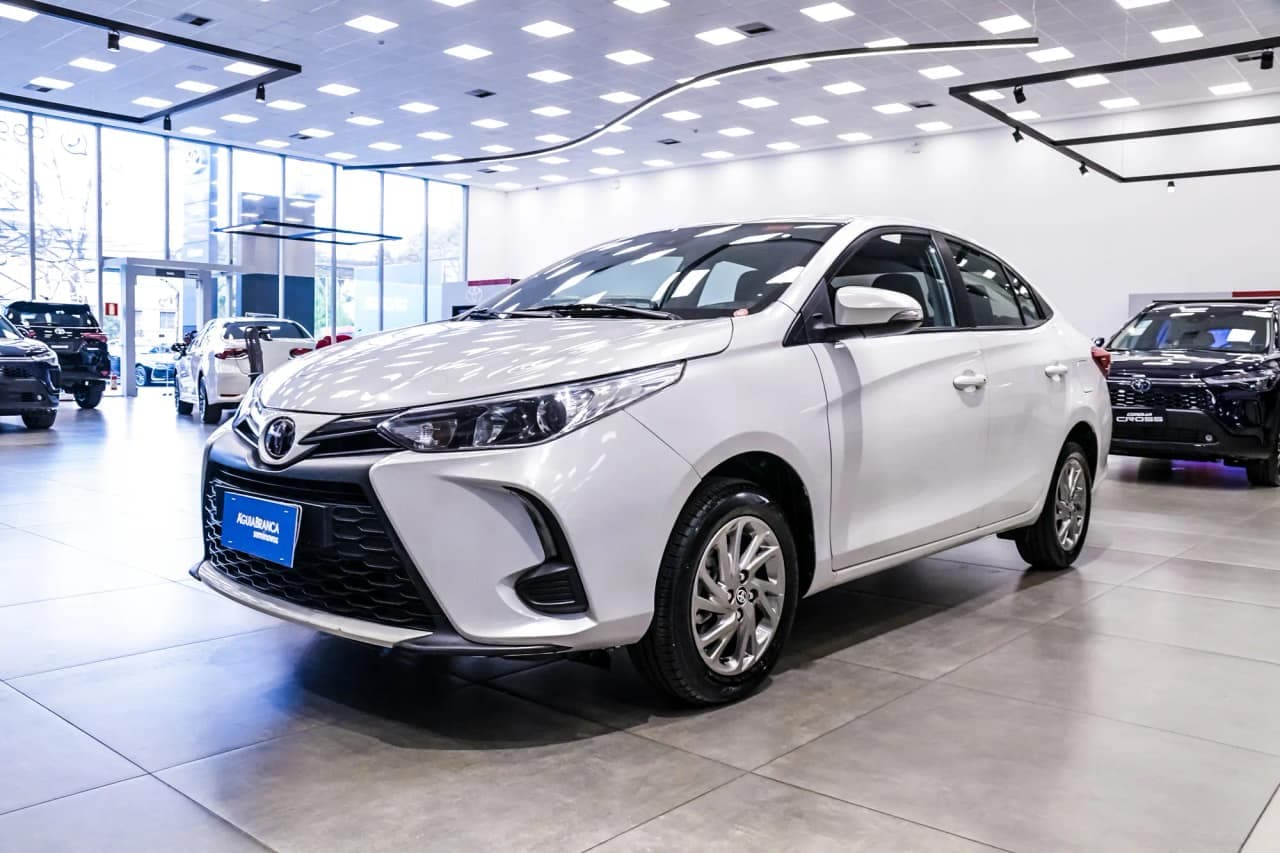 Toyota Yaris 1.5 16V FLEX SEDAN XS MULTIDRIVE