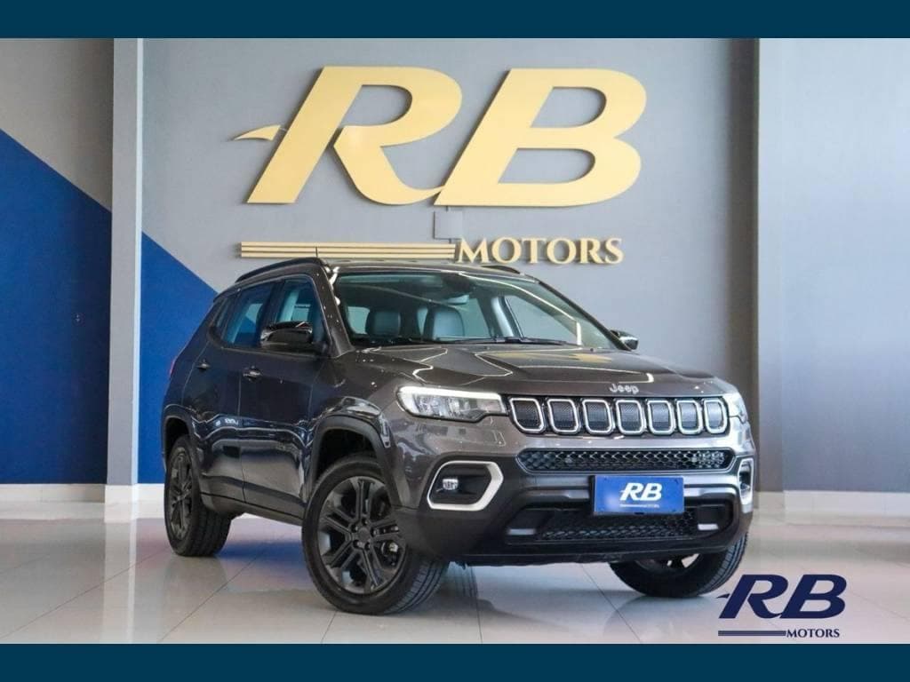 Jeep Compass LONG. TD 350 2.0 4x4 Diesel Aut.