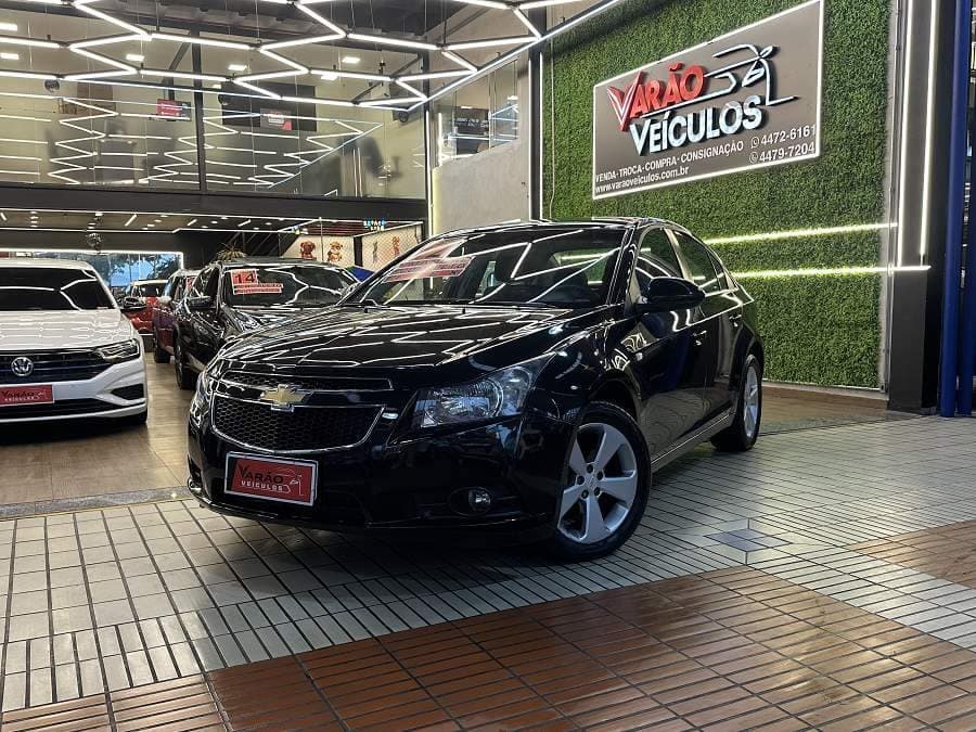 Chevrolet Cruze SEDAN LT 1.8 MANUAL - COMPLETO