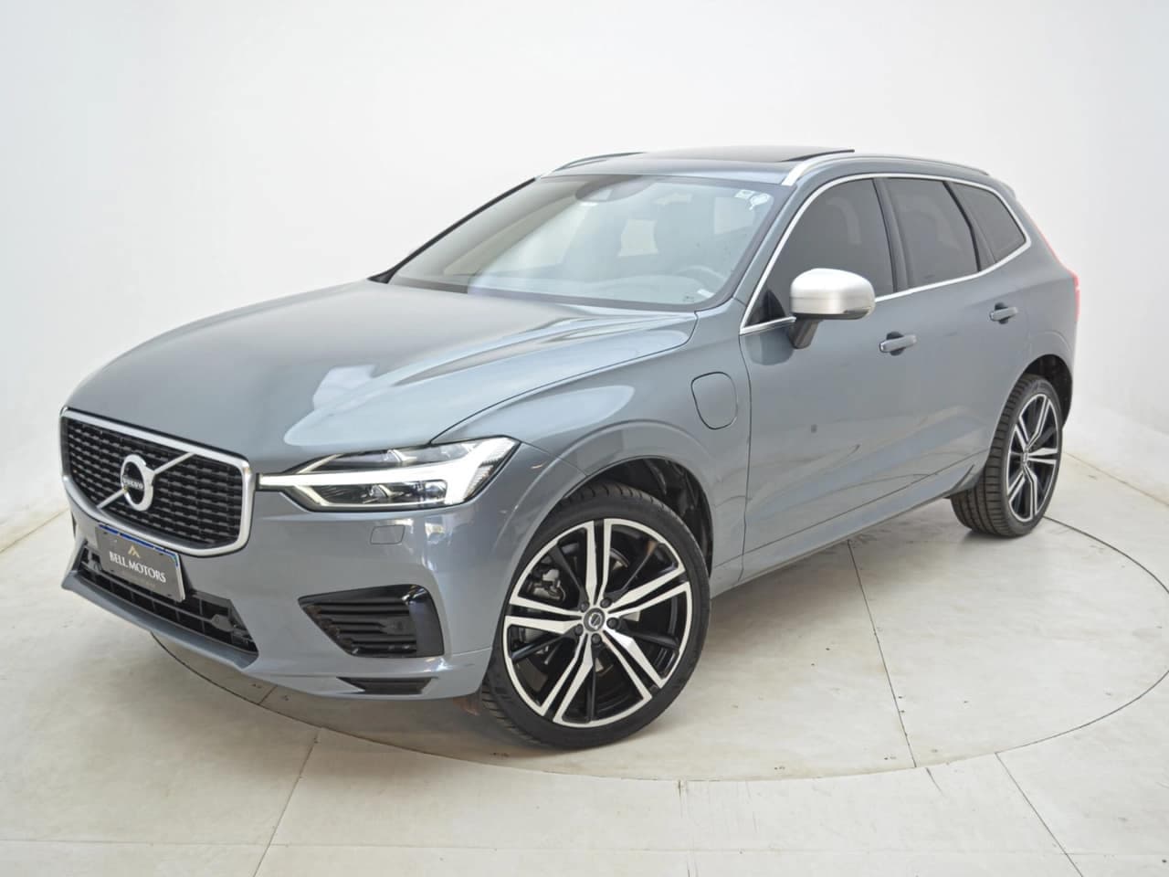 Volvo XC60 2.0 T8 HYBRID R-DESIGN AWD GEARTRONIC