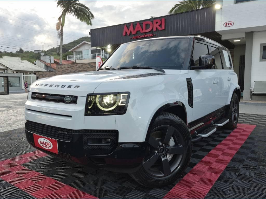 Land Rover Defender 3.0 110 X-DY.HSE D300 DIESEL AUT. (HIBRIDO) 24V
