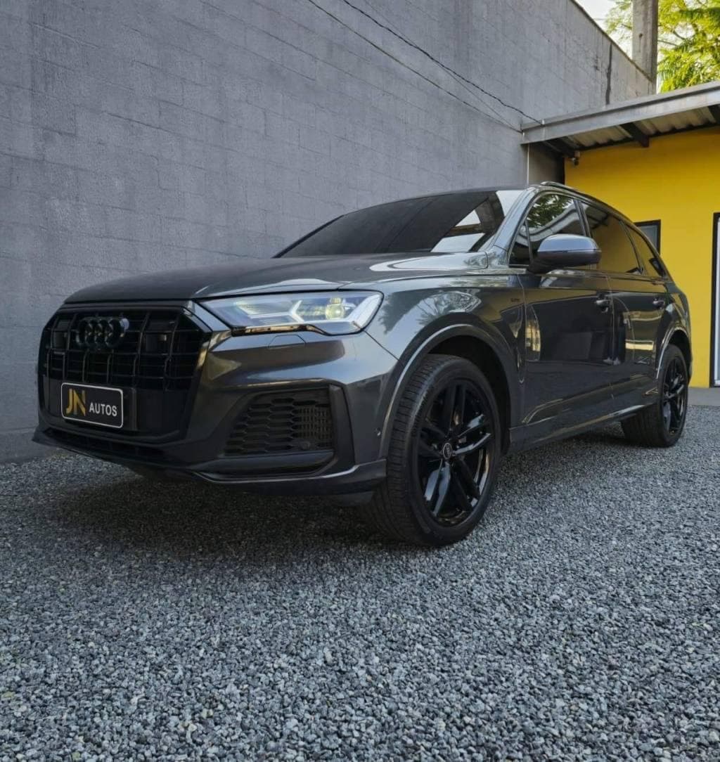 Audi Q7 S-Line 3.0 V6 TFSI Quattro Tiptronic
