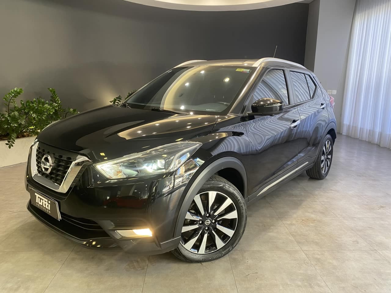 Nissan Kicks 1.6 16V FLEXSTART SL 4P XTRONIC