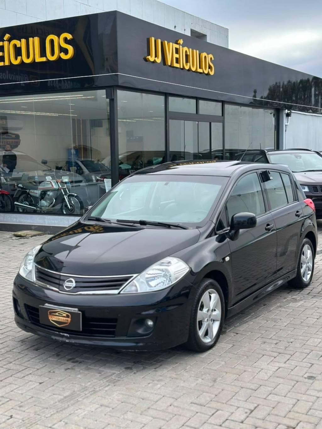 Nissan Tiida SL 1.8/1.8 Flex 16V Aut.