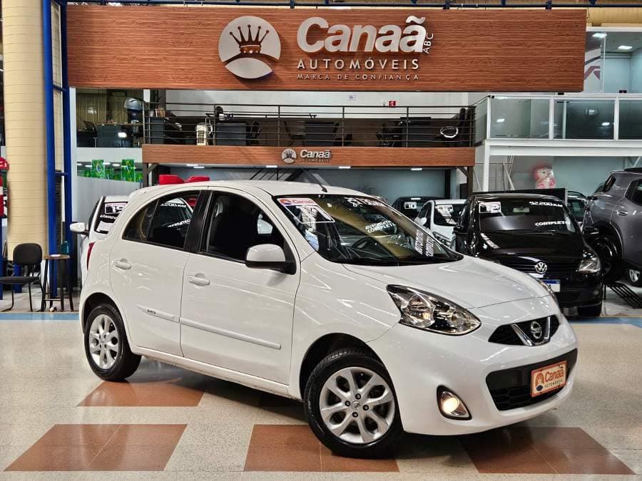 Nissan March 1.6 SV CVT -