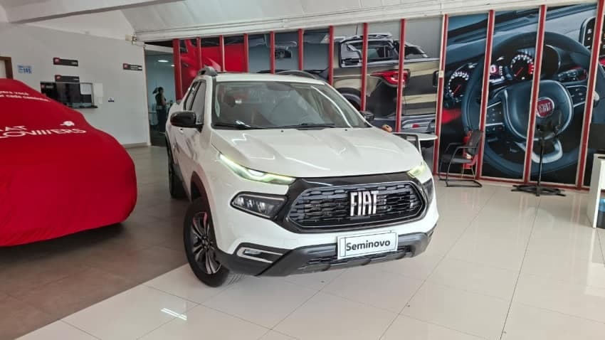 Fiat Toro Endurance/freedom 1.3 Turbo 270 Flex At6 Branca 2024/2025 Seminovo