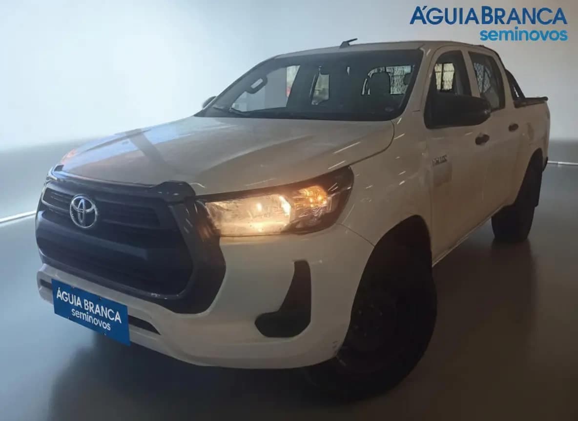 Toyota Hilux 2.8 D-4D TURBO DIESEL CD POWER PACK 4X4 MANUAL