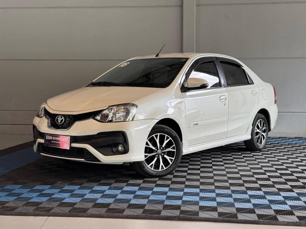Toyota Etios PLATINUM 1.5